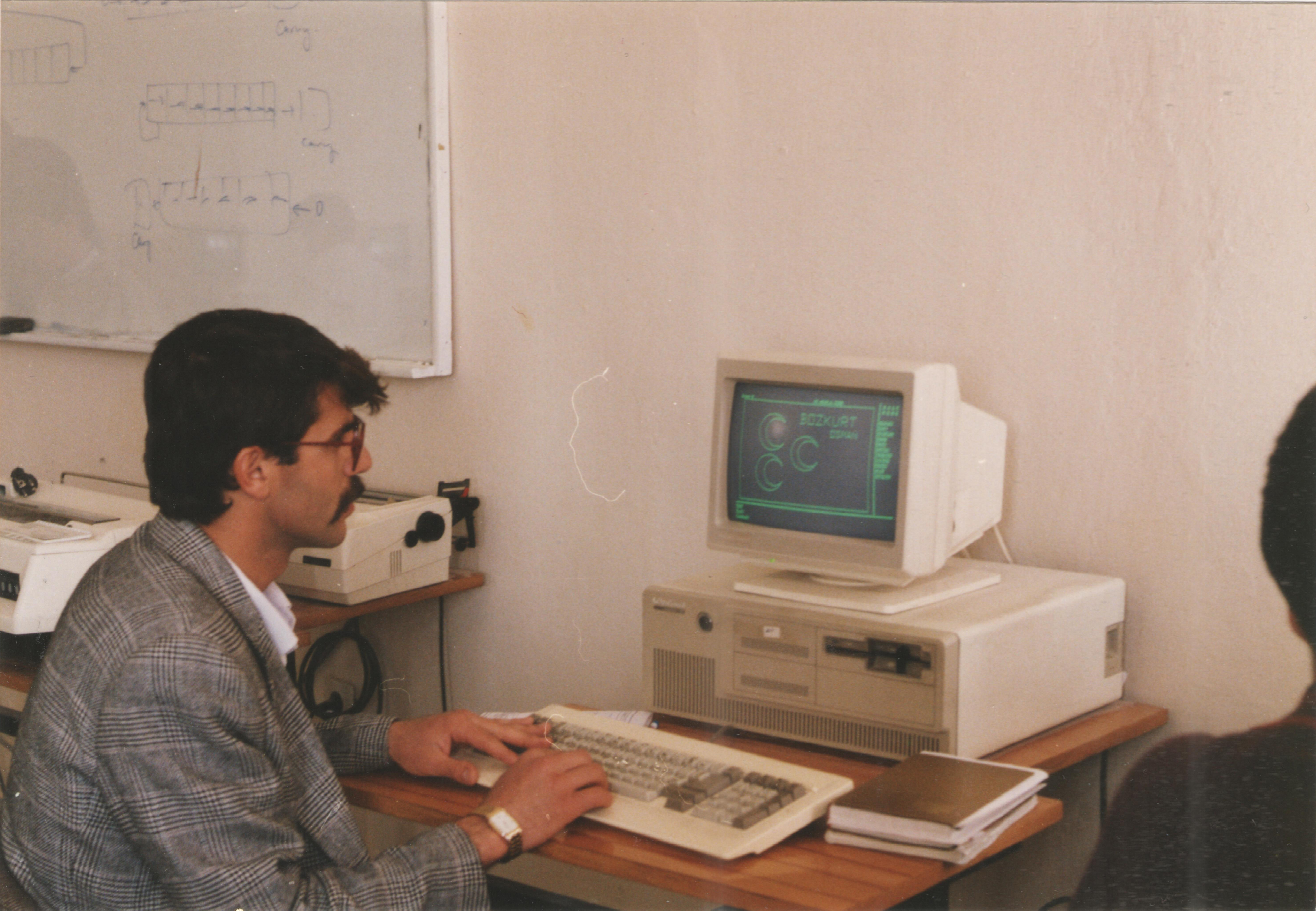 Yeni Osmanlı Bilgisayar Ekibi